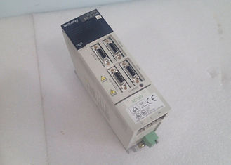 Mitsubishi 200W Industrial AC SERVO Drive MR-J2S-20A-PQ108T021 Amplificador 170V 0-360HZ