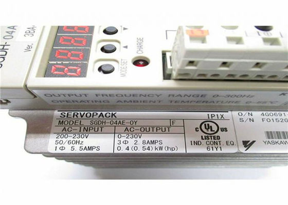 Yaskawa Sigma série 2 SGDH-04AE-OY Servo Drives nova caixa