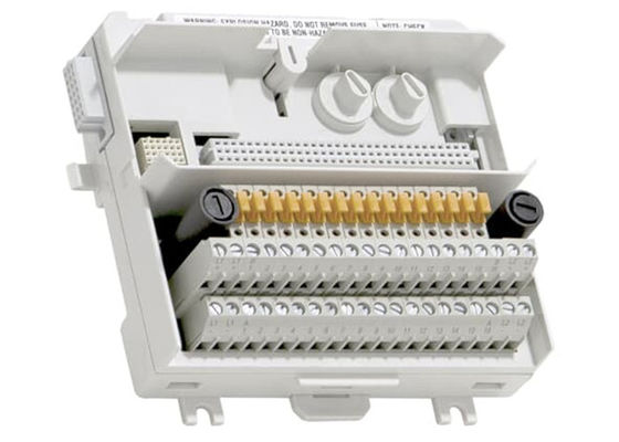 ABB 3BSC690075R1 TU850 Unidade de terminação do módulo Extensão MTU 50V