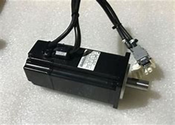 SGMAH-04AAA41 Yaskawa Novo Servomotor Industrial em Caixa