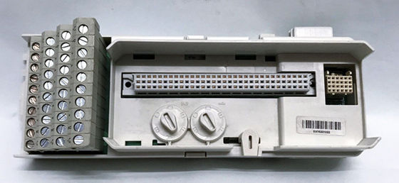 ABB 3BSE069209R1 TU818Unidade de terminação de módulos compactos MTU 50V