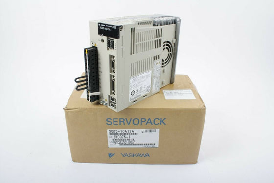 Yaskawa Sigma Série 3 Servo Drives SGDS-10A12A Novo em caixa