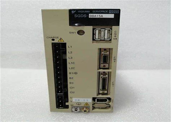 SGDS-08A15A Yaskawa Servo Drive Novo em caixa original 0.75kw