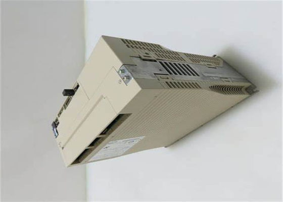 SGDV-330A11A Yaskawa Servo Drives Indústria Novo Original