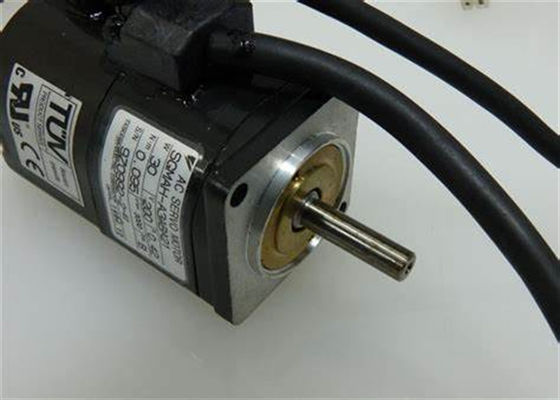 Yaskawa Novo SGMAH-A3ABA21 AC Servomotor em caixa