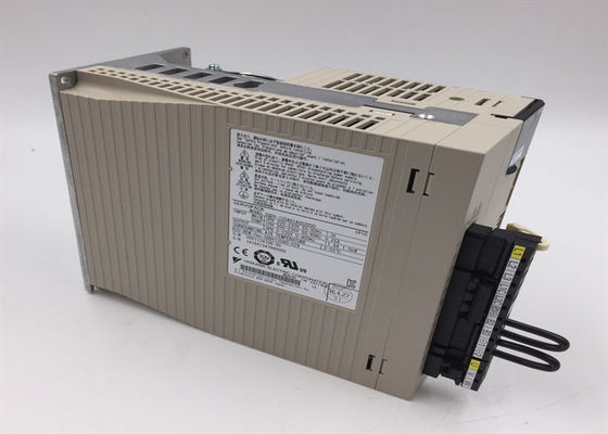 SGDV-200A01A0020 Servo Drives Yaskawa Novo na caixa original