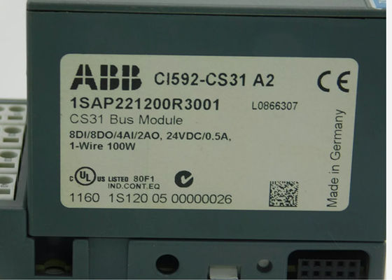Modicon Quantum PLC 8 DI 8 configurável DI/DO 24VDC 0,5A extensivel até 7 módulos de E/S