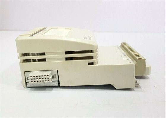 ABB DO802 3BSE022364R1 Módulo de saída digital Relé 8 ch