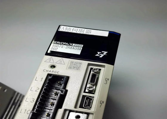 Yaskawa SGD7S-2R8A00A002 200V AC Servo Drives Novos na caixa