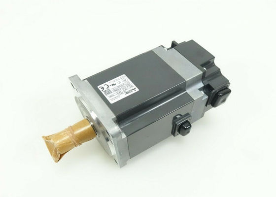 Mitsubishi HF-KN73 Servomotor Industrial 750W 7.2 Nm