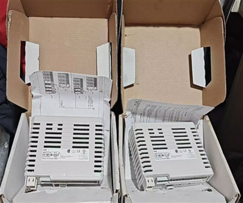 ABB DI830 3BSE013210R1 S800 Módulo de entrada/saída digital 24V SOE 16 ch