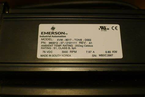 XVM-8017-TONS-0000 Emerson Industrial Servo Motor Novo em caixa