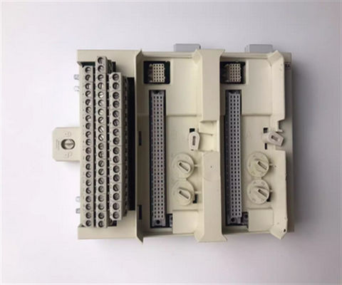 ABB 3BSE021443R1 TU843 Unidade de terminação do módulo Módulo de alimentação redundante