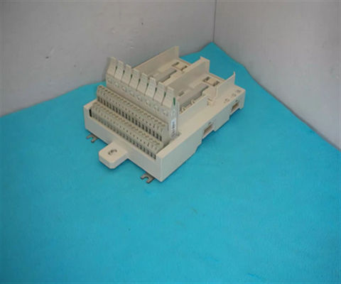 3BSE021445R1 ABB TU844 Unidades de terminação de módulos redundantes