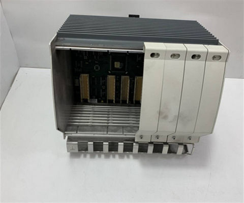 PM802F 3BDH000002R1 Unidade Base 4 MB ABB 0 Revisão ((s) Controlador
