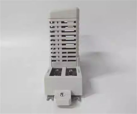 EI812F 3BDH000021R1 ABB Módulo de Comunicação Ethernet