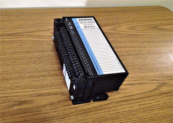 O IC660BBD025 é um 5/12/24 VDC 32 Circuito Sink I/O Bloco, inteligente, módulo configurável