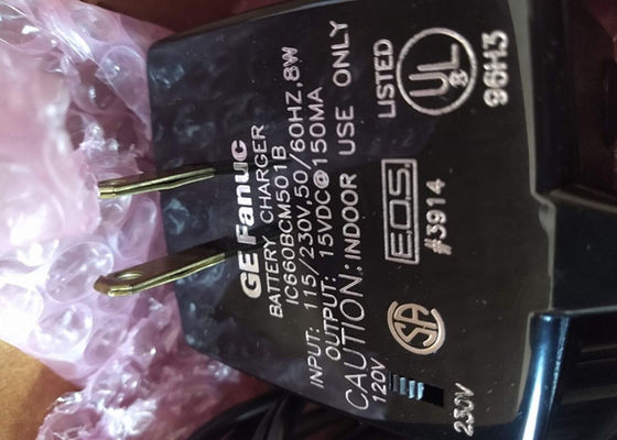 O IC660BCM501 é um carregador de bateria de monitor portátil da família GE Fanuc Genius I / O