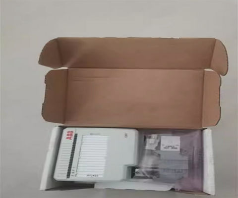 SA811F 3BDH000013R1 Fornecimento de alimentação UPS DC a uma temperatura compreendida entre -10°C e 60°C