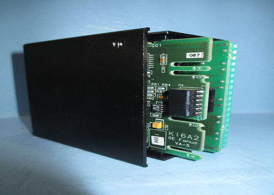 O módulo IC670MDL642 é um módulo de controle de campo PLC fabricado pela GE Fanuc