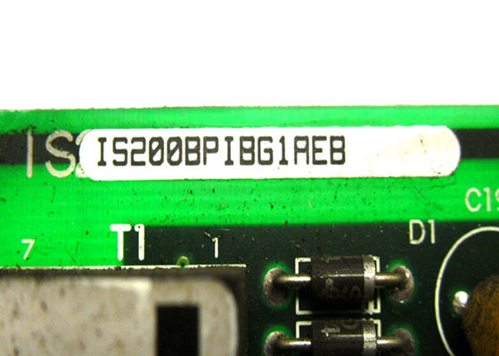 O modelo IS200BPIBG1AEB faz parte da série MK VI produzida pela General Electric