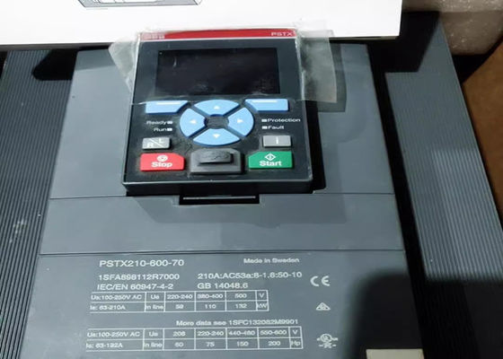 PSTX210-600-70 tem uma corrente operacional máxima nominal de 210 A com um intervalo de tensão operacional de 208...600 V AC