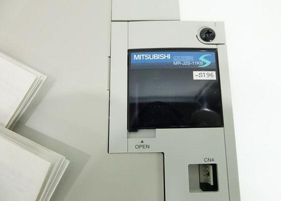 MITSUBISHI MR-J2S-11KB Industrial Servo Amplificador 400V Módulo de Potência de Entrada 11kW Capacidade