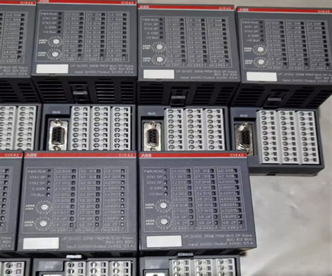 ABB 1SAP210800R0001 Unidade de Interface Bus-Terminal TU510-DP: S500