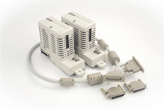 3BSE031155R1 BC810K02 Módulo de comunicação ABB Caixa original nova