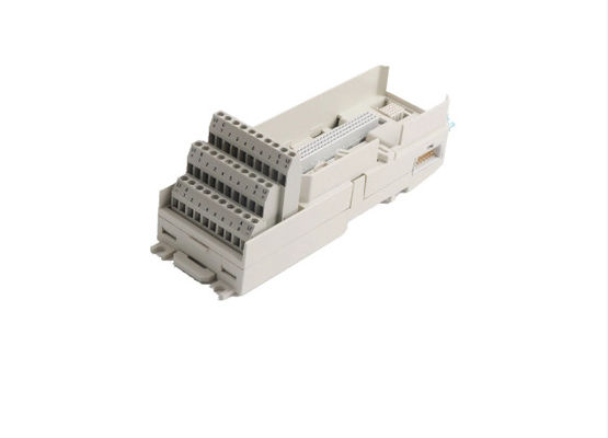 TU890 3BSC690075R1 Unidade de terminação do módulo S800 série Original