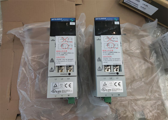 O servo industrial de MR-J2S-20A-EG 200W conduz o amplificador servo de 1.8A DC284-326V Mitsubishi
