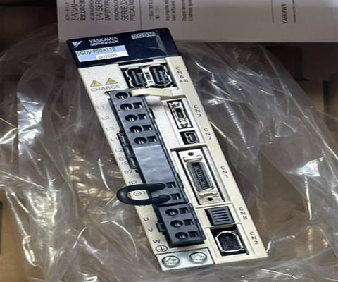 Yaskawa SGD-08AH AC SERVO AMPLIFIER 200-230V 11/4.1A 50/60HZ NOVO