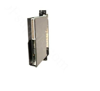 GE FANUC SERIE 90-30 PLC Controlador lógico programável IC697CPX782
