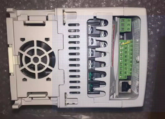 AB Allen Bradley 22B-D6P0N104 Acionamento AC Frequência ajustável