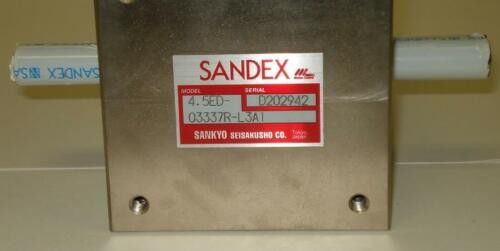 A caixa de velocidades do oscilador Sankyo 4.5ED-03337R-L3A1 45 graus
