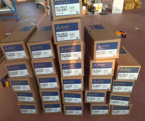 O servo industrial de MR-J2S-350B4 Mitsubishi conduz o amplificador MR-J2 servo