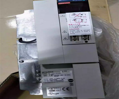 O servo industrial de MR-J2S-350B4 Mitsubishi conduz o amplificador MR-J2 servo