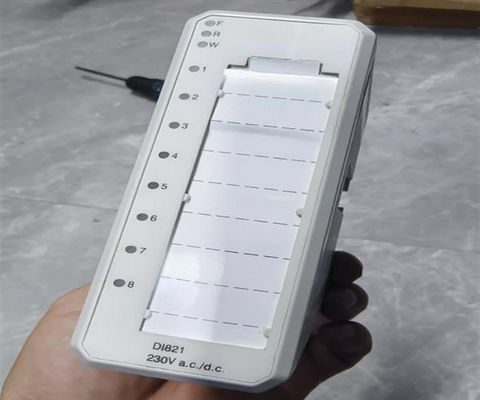 ABB 3BSE008550R1 Di821 Módulo de entrada digital de 8 canais