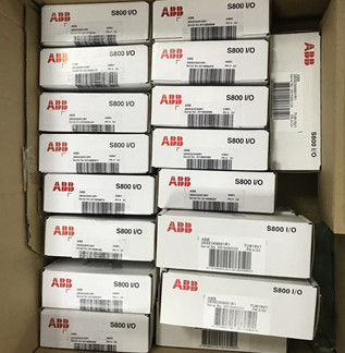 3BUR001455R1 ABB DO814 Corrente de saída digital de afundamento