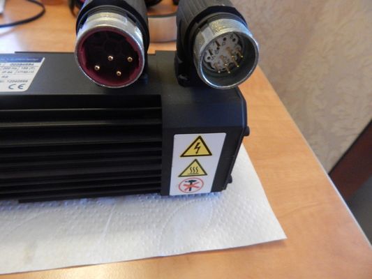 Lenze MDSKSRS036-23 Servomotor PODER nominal 0,54 kW