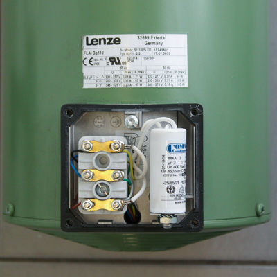 Lenze MHFMARS112-22C1C Nivel de tensão Intervalo de tensão operacional.