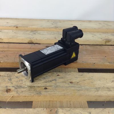 Lenze MCS 06F60-RS0B0-A11N-ST5S00N-R0SU Servomotor síncrono