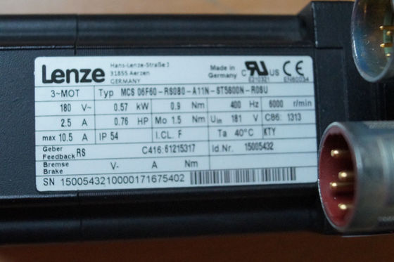 Lenze MCS 06F60-RS0B0-A11N-ST5S00N-R0SU Servomotor síncrono