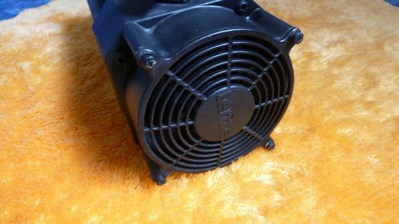 LENZE MDFKARS071-22 Bateria industrial IP65 com velocidade de revolução nominal de 3000