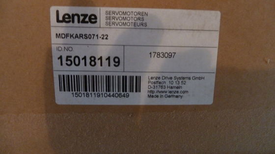LENZE MDFKARS071-22 Bateria industrial IP65 com velocidade de revolução nominal de 3000