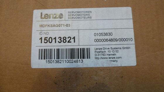 LENZE MDFKSAG071-03 Bateria industrial de 15KW com resposta rápida de velocidade de 60Hz