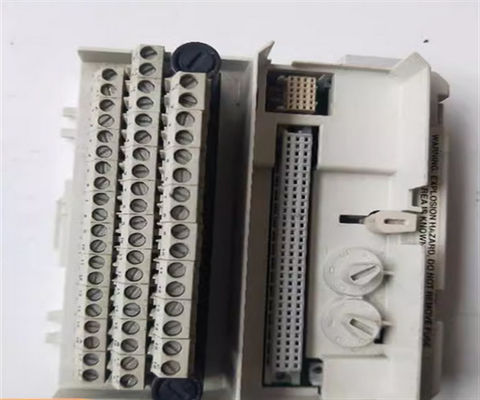 3BSE013234R1 ABB TU830V1 Unidade de terminação do módulo alargado