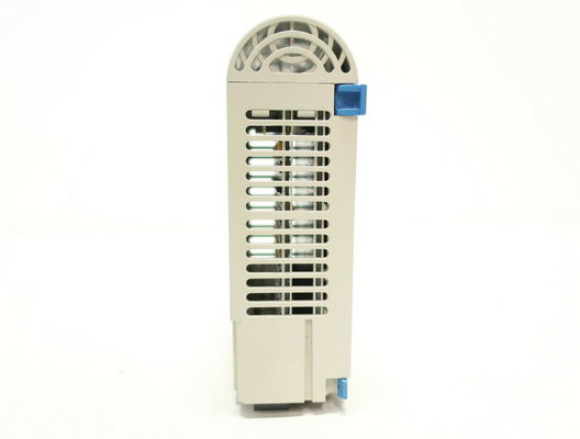 Emerson 1C31113G04 2.0KW 3000RPM 550mm Motor sem escovas de eixo