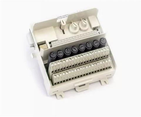 Unidade de terminação de módulo estendido ABB TU838, MTU, 50 V, E/S ABB S800