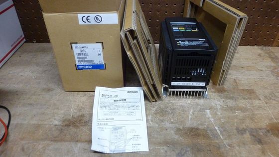 Servomotor Omron 3G3JX-A4004 para aplicações industriais